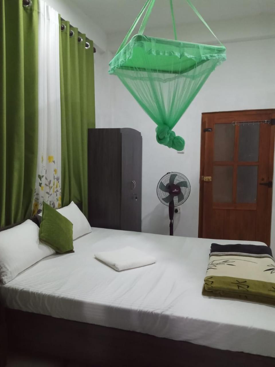 Wathsala Home Villa เอลลา ภายนอก รูปภาพ